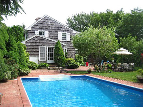 A photo by Hamptons.curbed.com named "modest" at $50K for the summer.