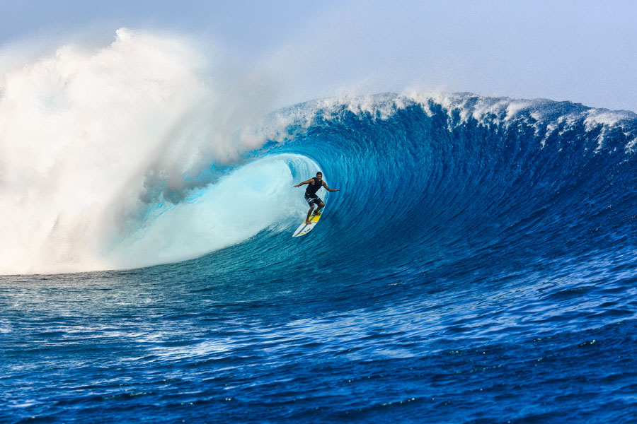 Che Slatter is a Fijian local and has Cloudbreak dialed in better than most pros. This was a day in late July after the tide dropped out and Cloudbreak started to hit the ledge. Photo: David Nilsen