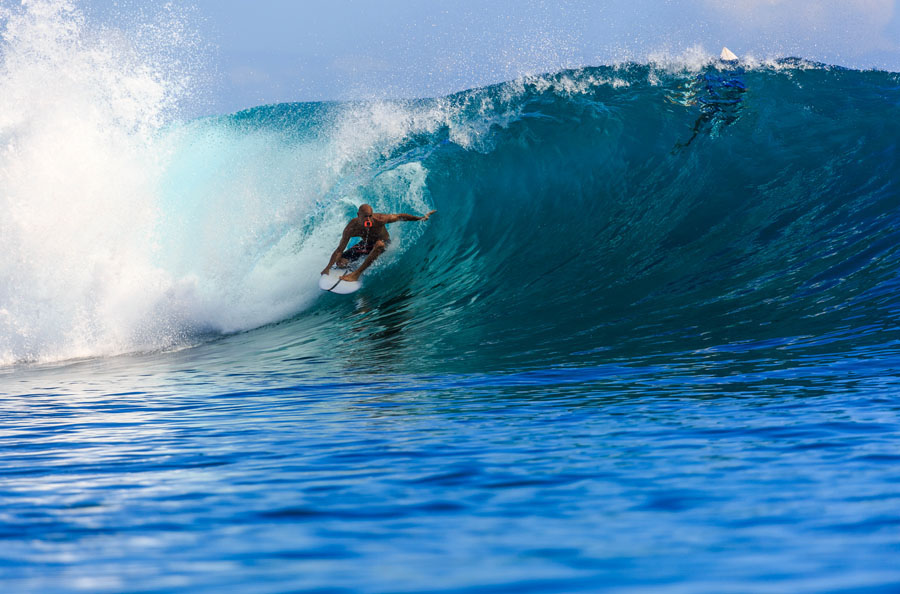 Few people spend as much time on Tavarua as Kelly Slater and it shows. Restaurants was firing the last few days the contest ran and everyone who didn't have a heat took advantage, including Kelly. Photo: David Nilsen