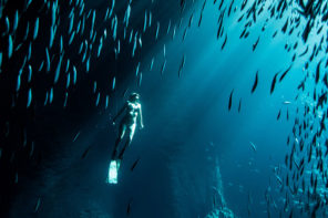 Image of Kimi Werner freediving, taken by Perrin James