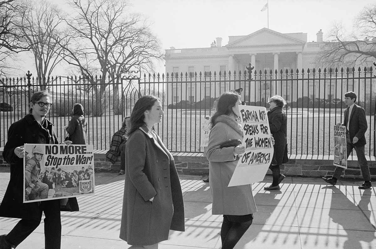 Vietnam war protest and demonstration in front of the White House in support of singer Eartha Kitt. | 1968 | Warren K. Leffler and Thomas J O’Halloran | Retrieved from the Library of Congress