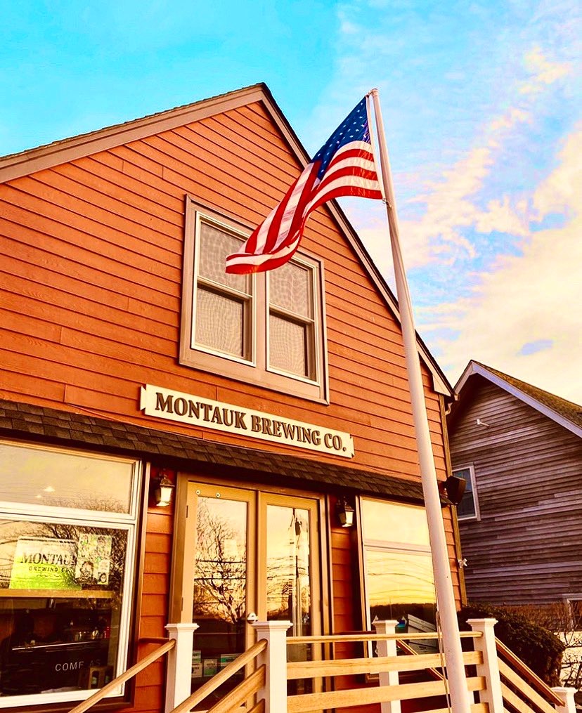 Image of Montauk Brewing Company with American flag