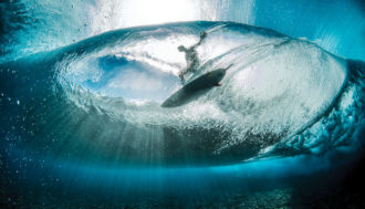 Ben Thouard Surfer on wave silver surfer