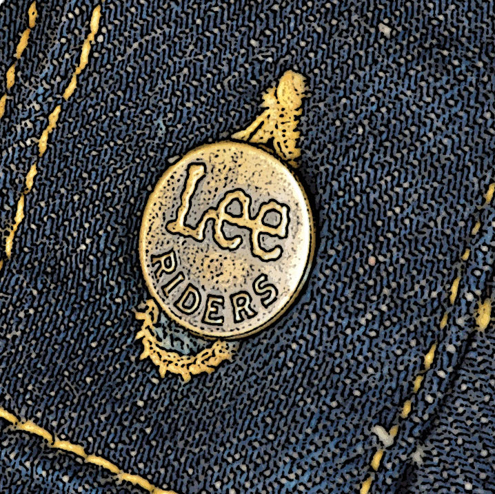 Lee Rider button close up