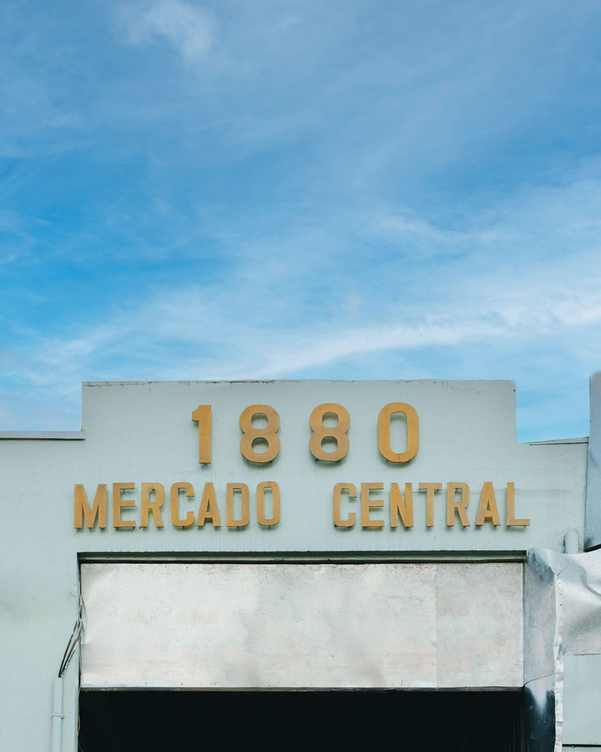 top of San Jose Central Market with big letters on the front "1880 Mercado Central"