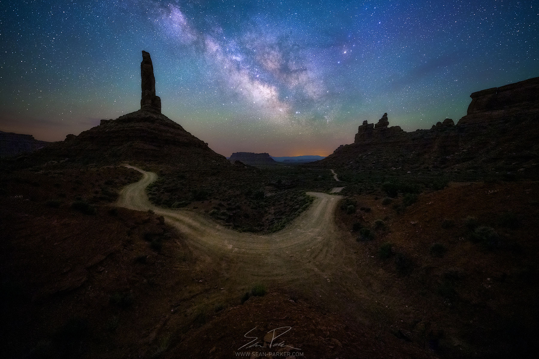 Valley of the Gods night photography by Sean Parker